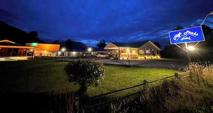 High Peaks Hotel