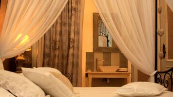 Double Room, Garden View (Nuptiale) | Bathroom | Shower, hair dryer, towels