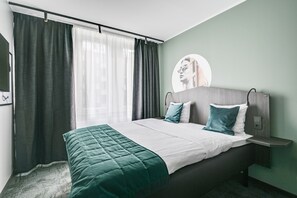 Down duvets, pillow-top beds, individually furnished, desk