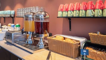 Desayuno continental incluido todos los días