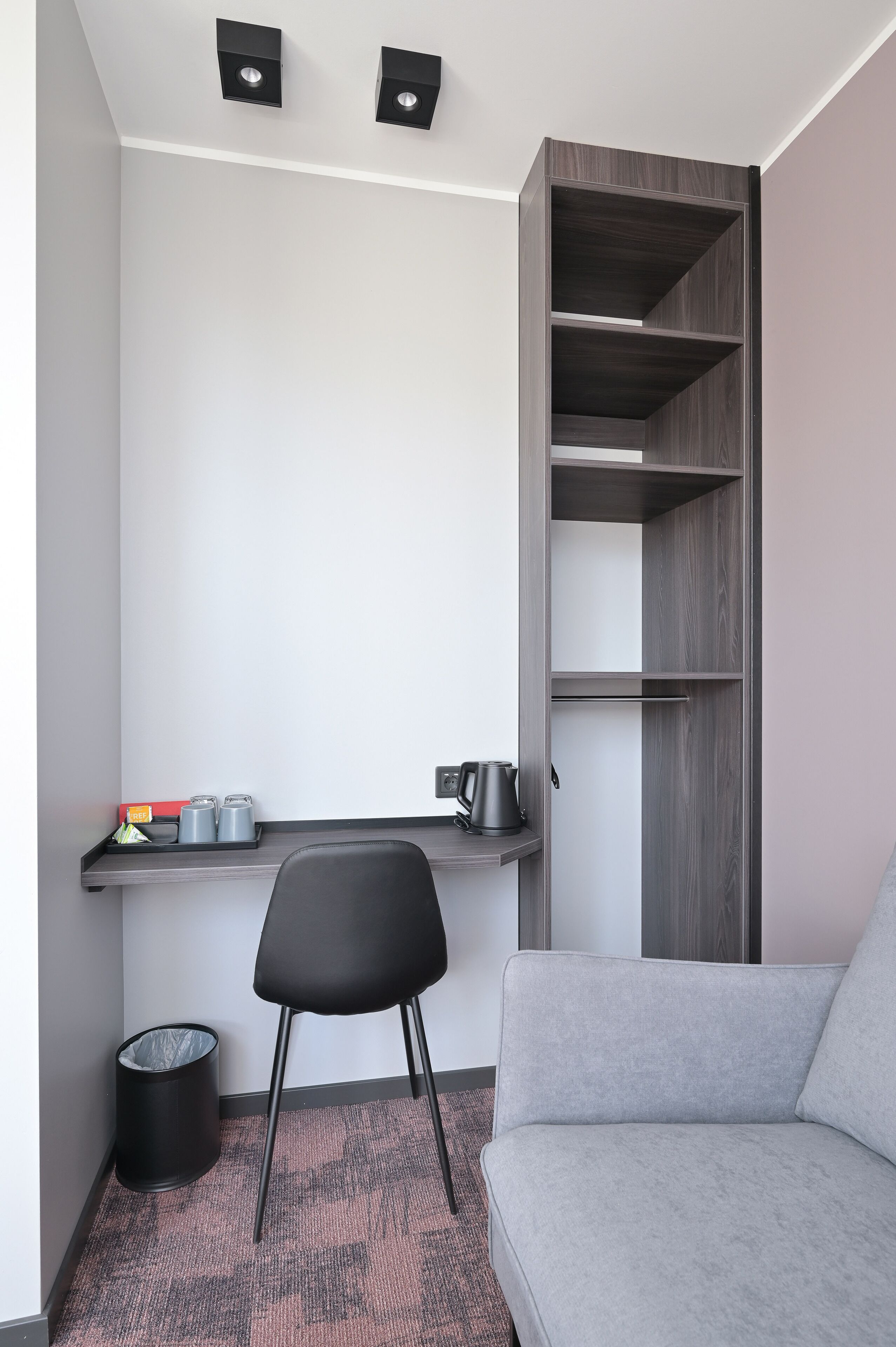 superior double room | 1 bedroom, down duvets, pillow-top beds, individually furnished