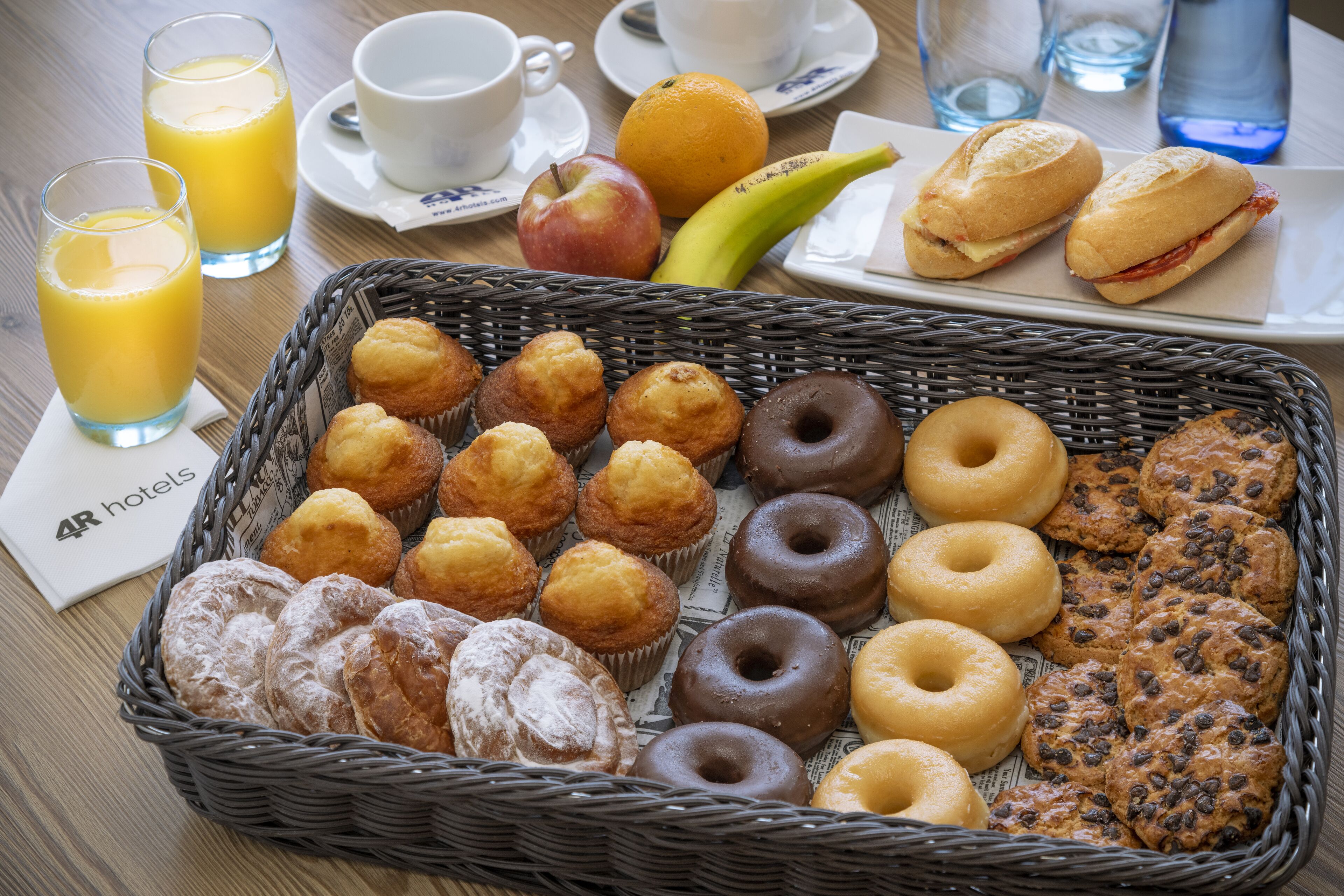 daily buffet breakfast (eur 11 per person)