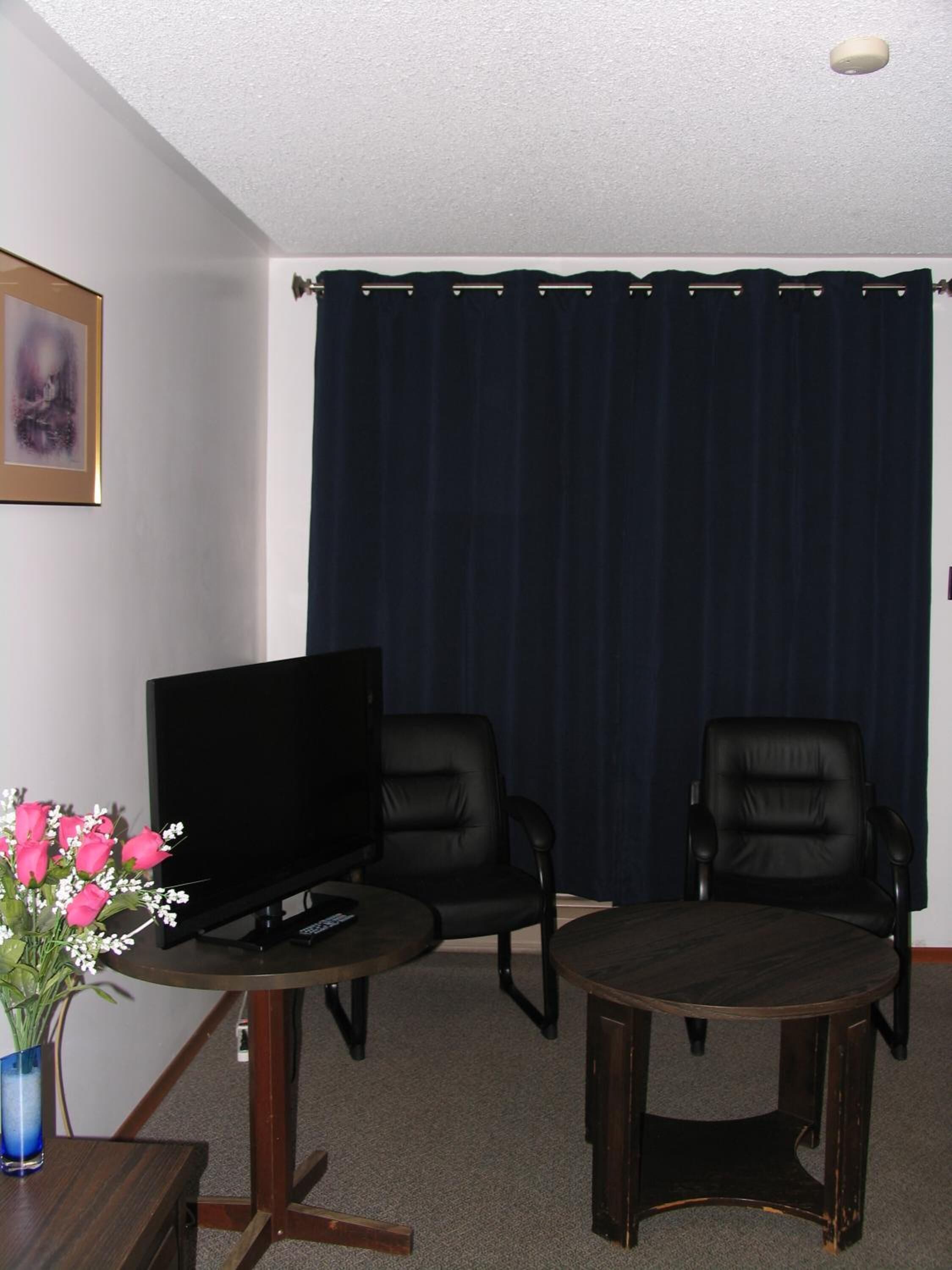 Τηλεόραση 13 ιντσών με καλωδιακά κανάλια