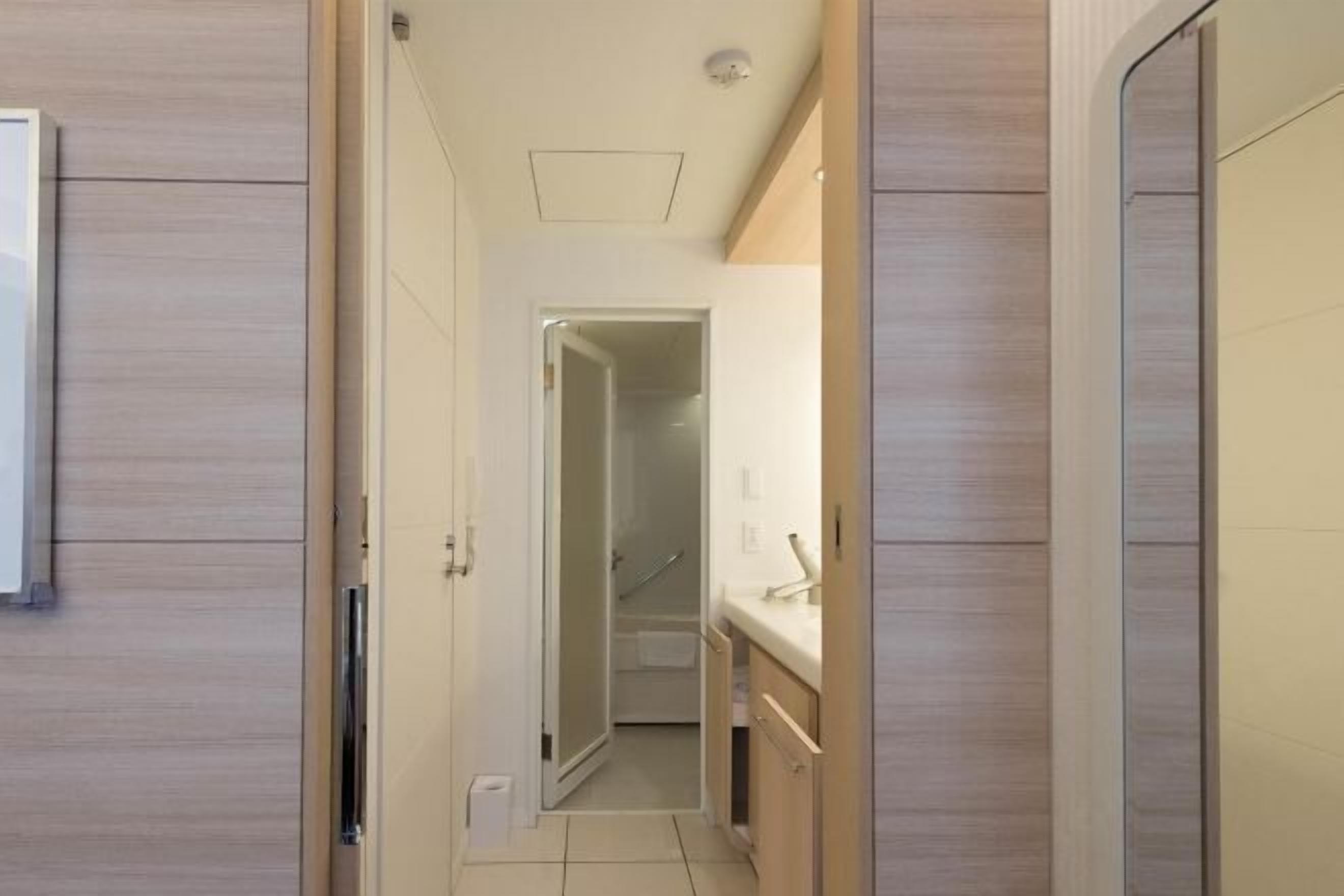 Baño | Amenidades de baño gratuitas, secadora de cabello, pantuflas, bidet 