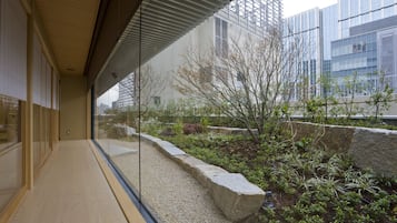 Se sirven almuerzos y cenas