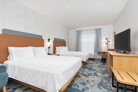 客房, 2 张大床, 无烟房 | 遮光窗帘、熨斗/熨衣板、免费 WiFi、床单