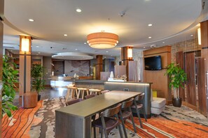 Siddeområde i lobbyen