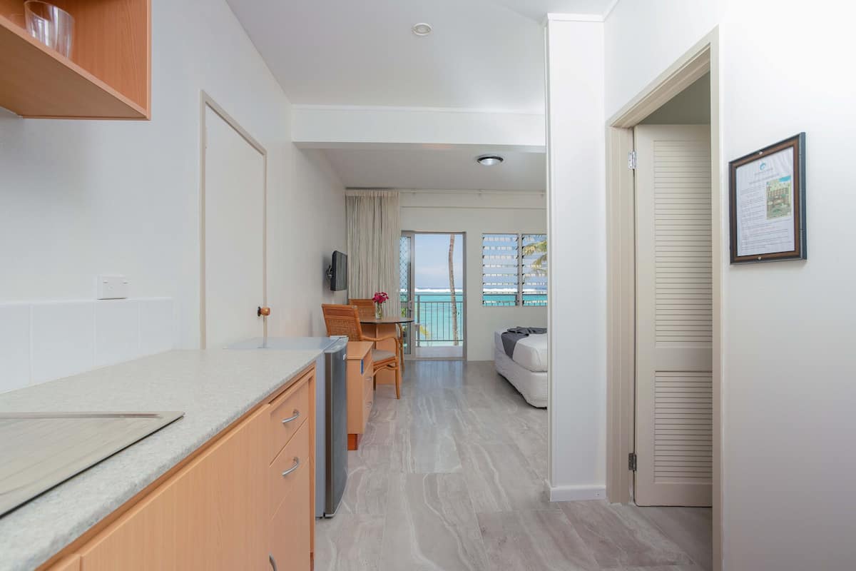 studio, beachfront | in-room safe, desk, iron/ironing board, bed sheets