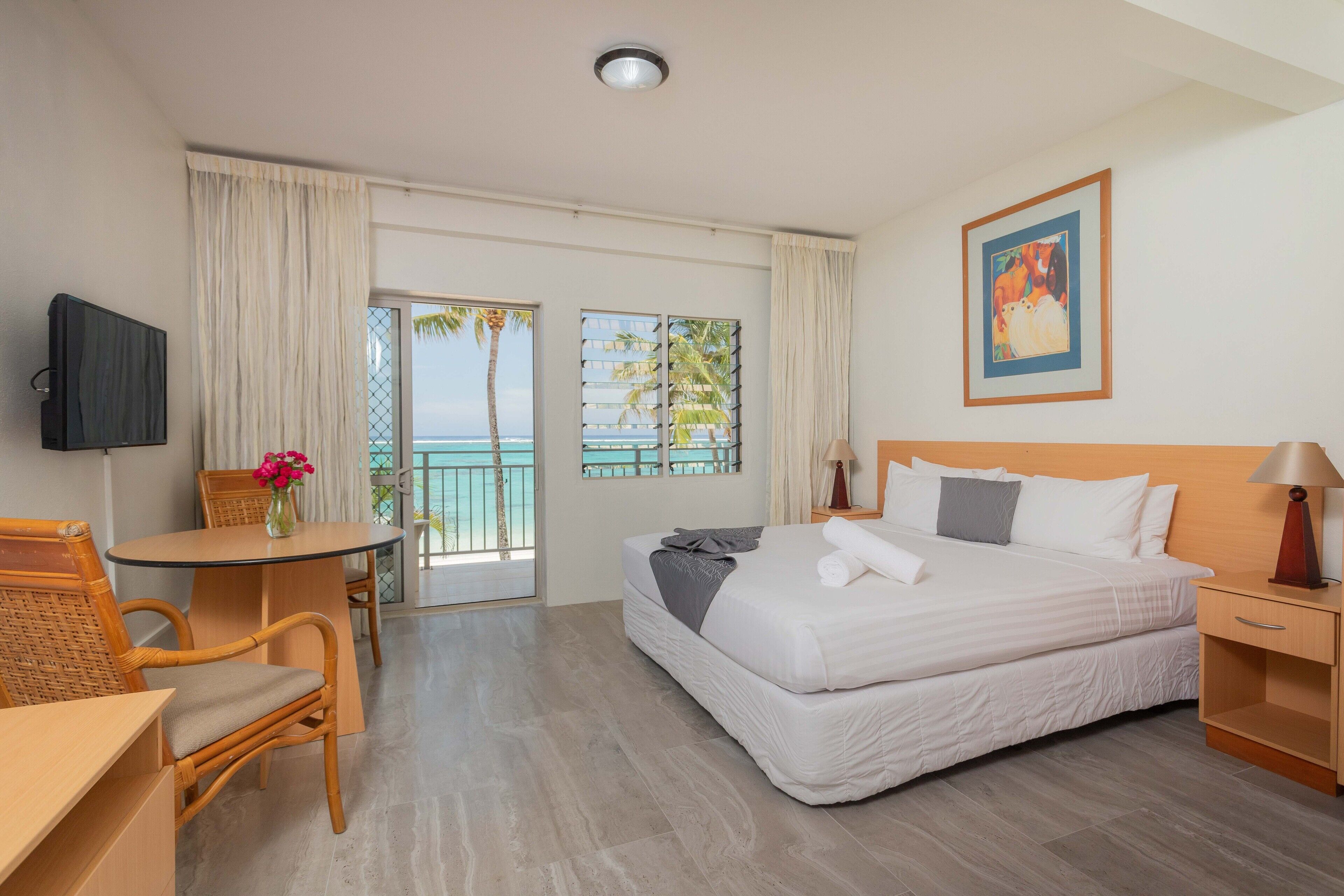 studio, beachfront | in-room safe, desk, iron/ironing board, bed sheets