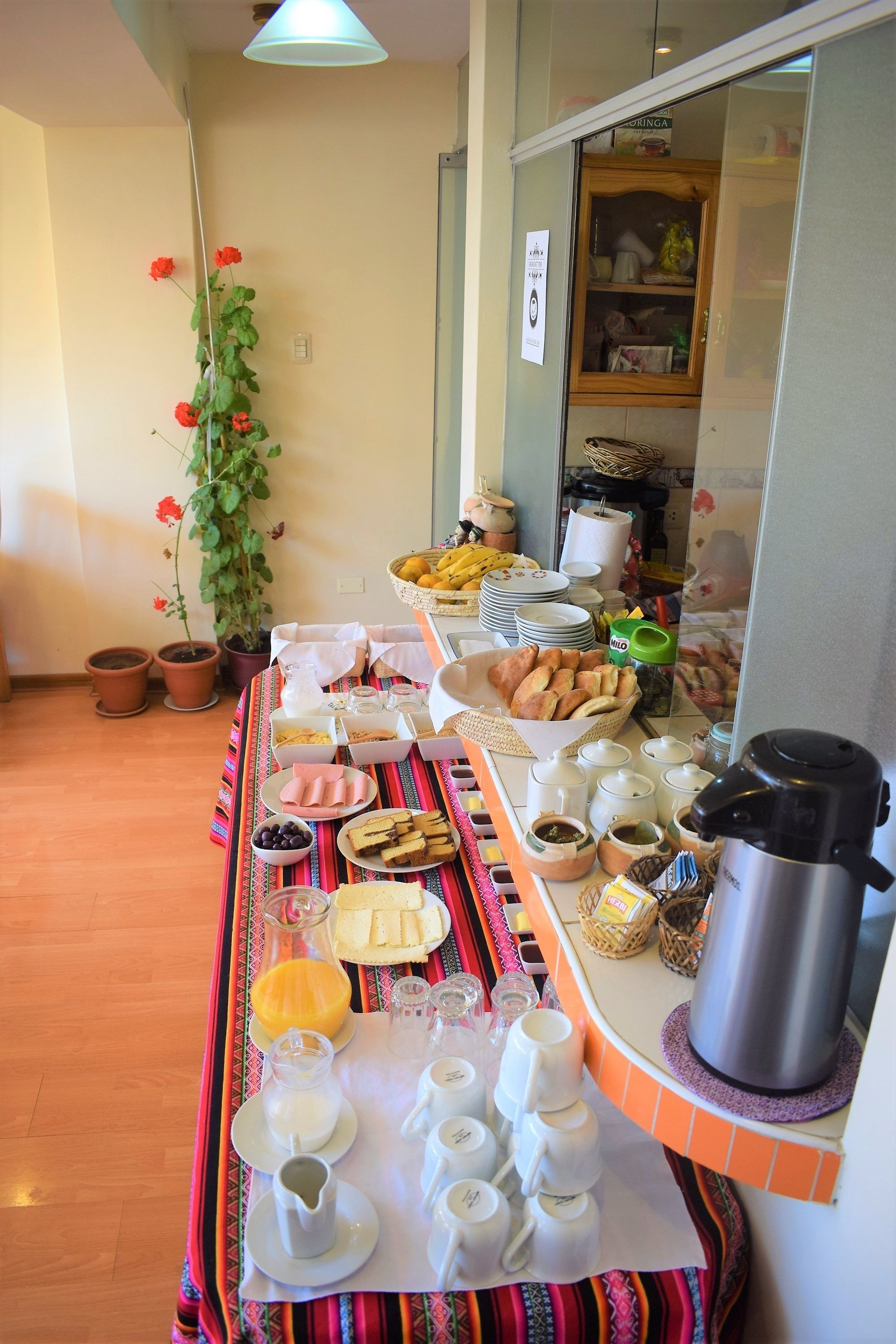 daily local cuisine breakfast (usd 4 per person)