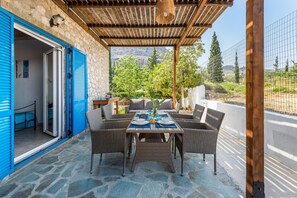 Agnanti Beach Apartments - Euphoria | Terrace/patio