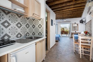 Agnanti Beach Apartments - Anesis | Private kitchen