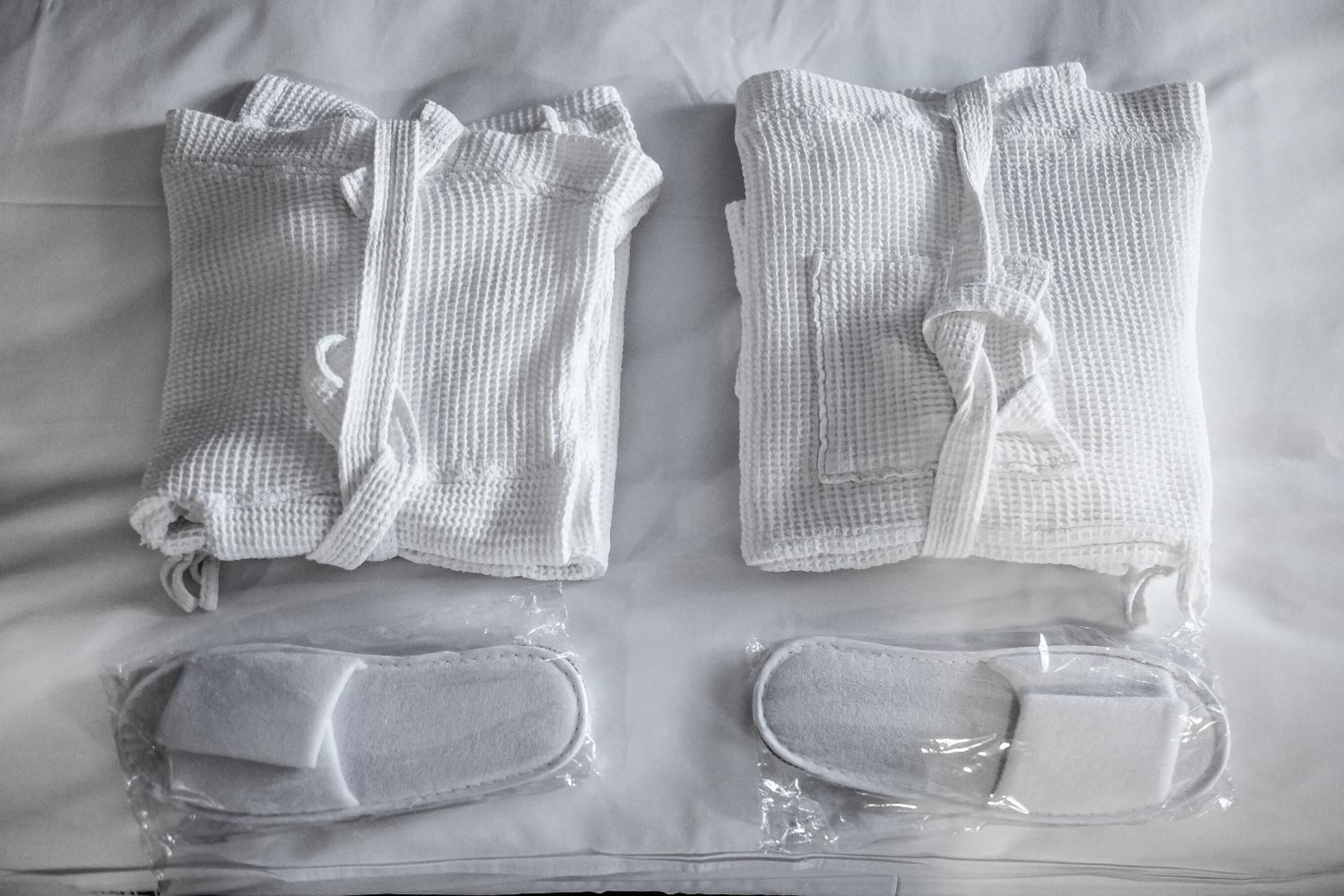 breakfast and dinner served