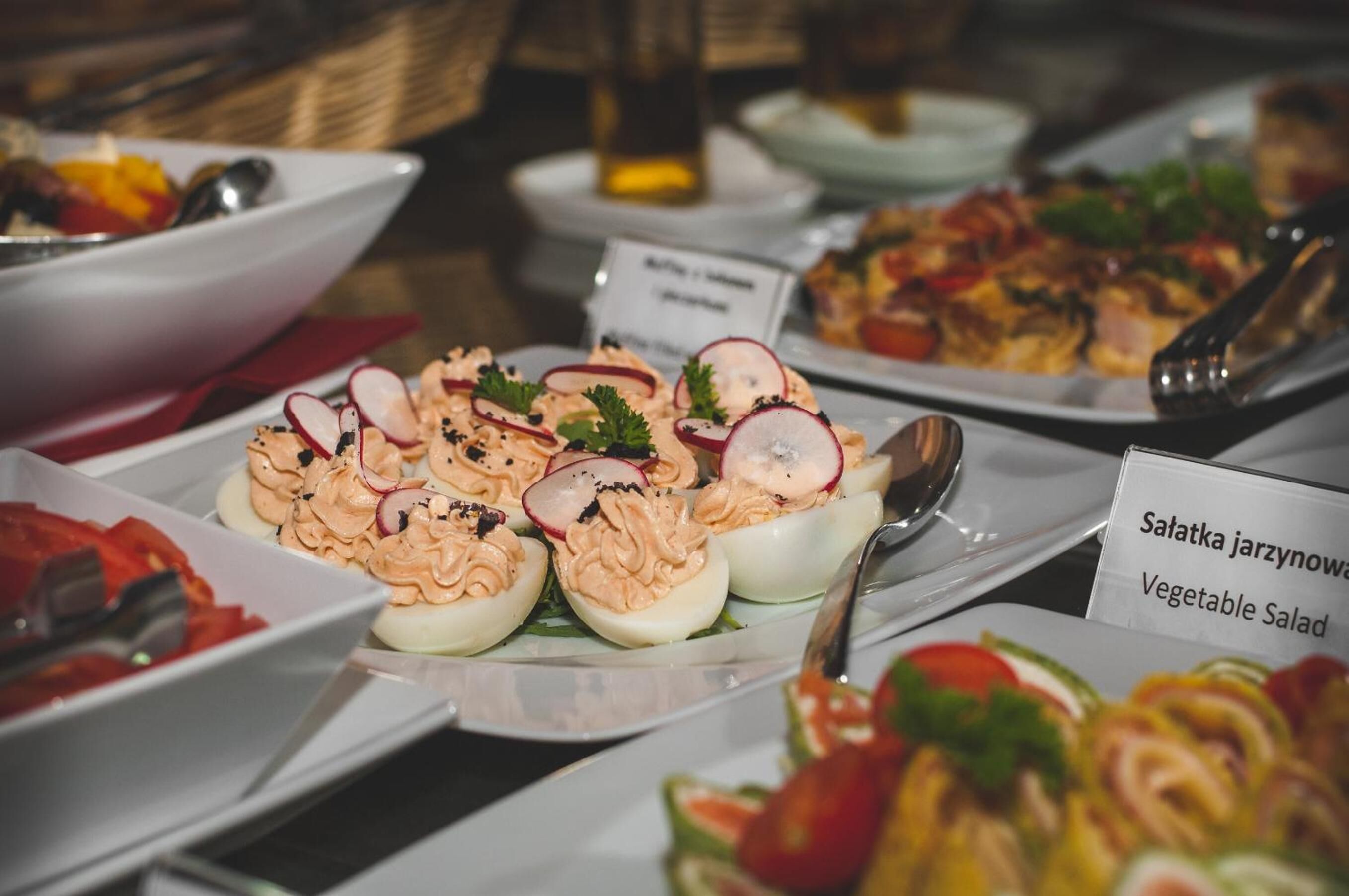 breakfast and dinner served