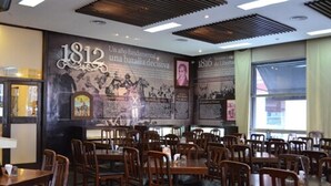 Breakfast, lunch and dinner served - Gran Hotel Premier (San Miguel de Tucuman)