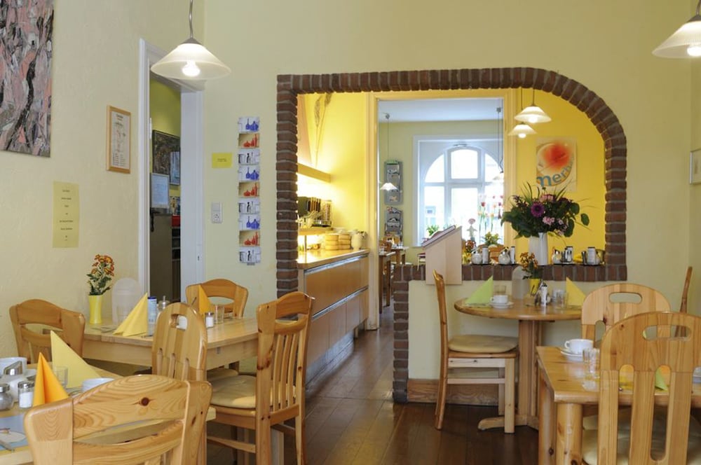 Hotel zur alten Stadtmauer by null