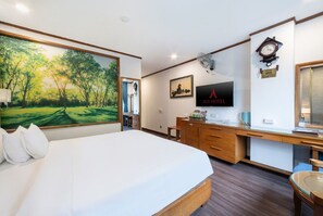 Superior Double Room | Minibar, in-room safe, blackout curtains, iron/ironing board - A25 Hotel - 45 Phan Chu Trinh (Hanoi)