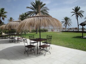 Breakfast, lunch and dinner served - Seabel Aladin (Aghir)