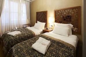 Superior Twin Room | 1 bedroom, premium bedding, minibar, in-room safe - Taksim Prelude Hotel (Istanbul)