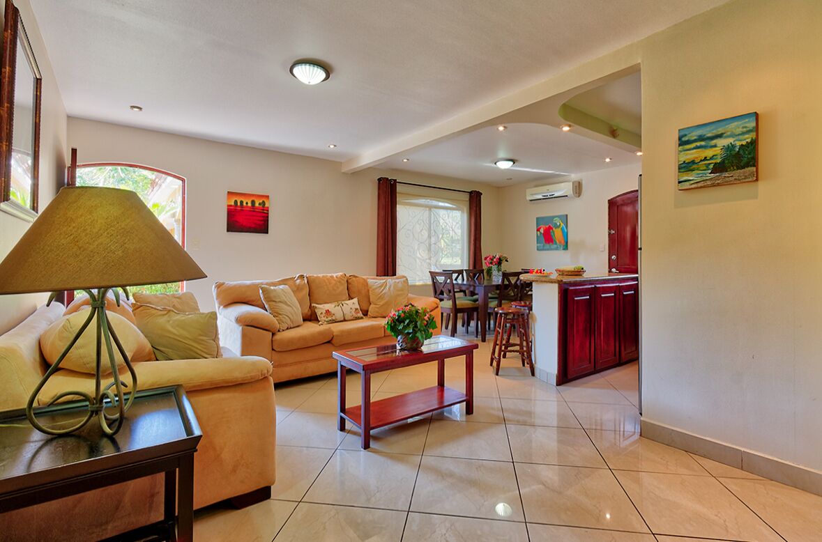 signature villa, 3 bedrooms, kitchen, poolside | living area | 32-inch flat-screen tv with cable channels, tv
