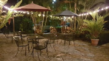 Breakfast, lunch served; local and international cuisine, pool views