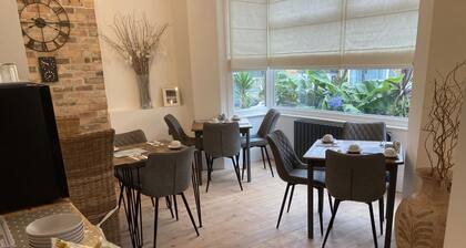 Summer Breeze Guest House