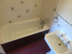 Bathroom - Rhydspence Inn (Hereford)