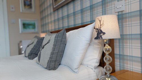 Invergarry Room Only Guest House