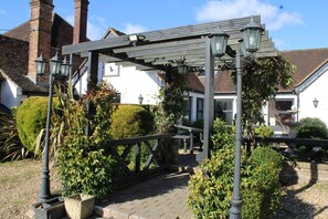 Lobby - The Trooper Inn (Petersfield)