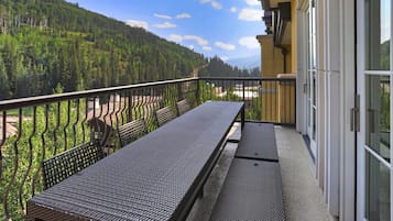 Penthouse, 5 habitaciones, vista a la montaña | Terraza o patio