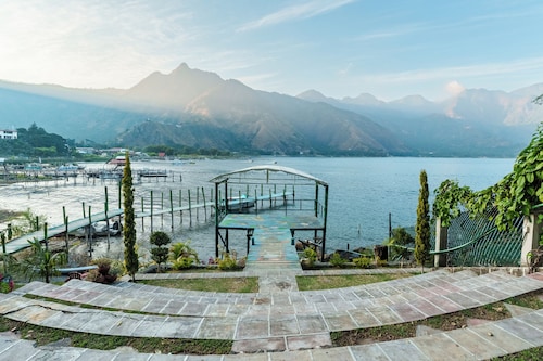 Eco Hotel Uxlabil Atitlan