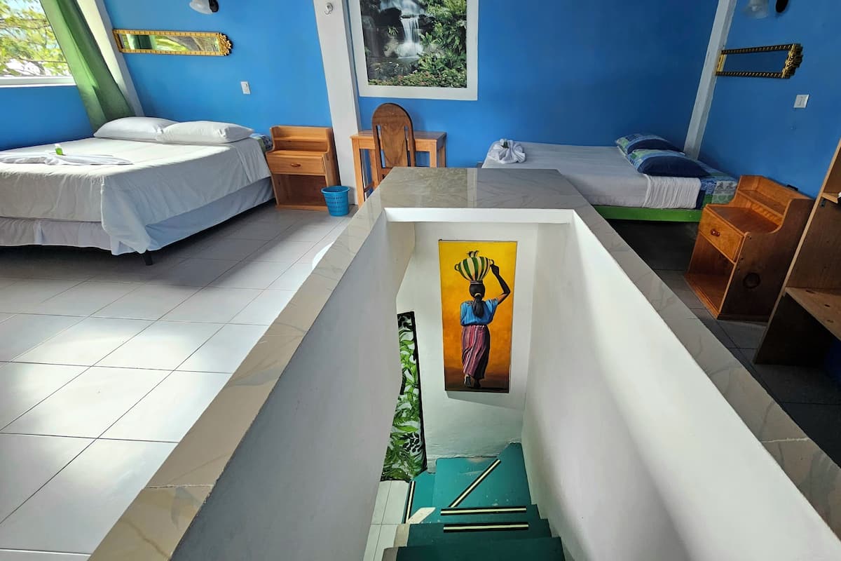 double room | 1 bedroom, individually decorated, desk