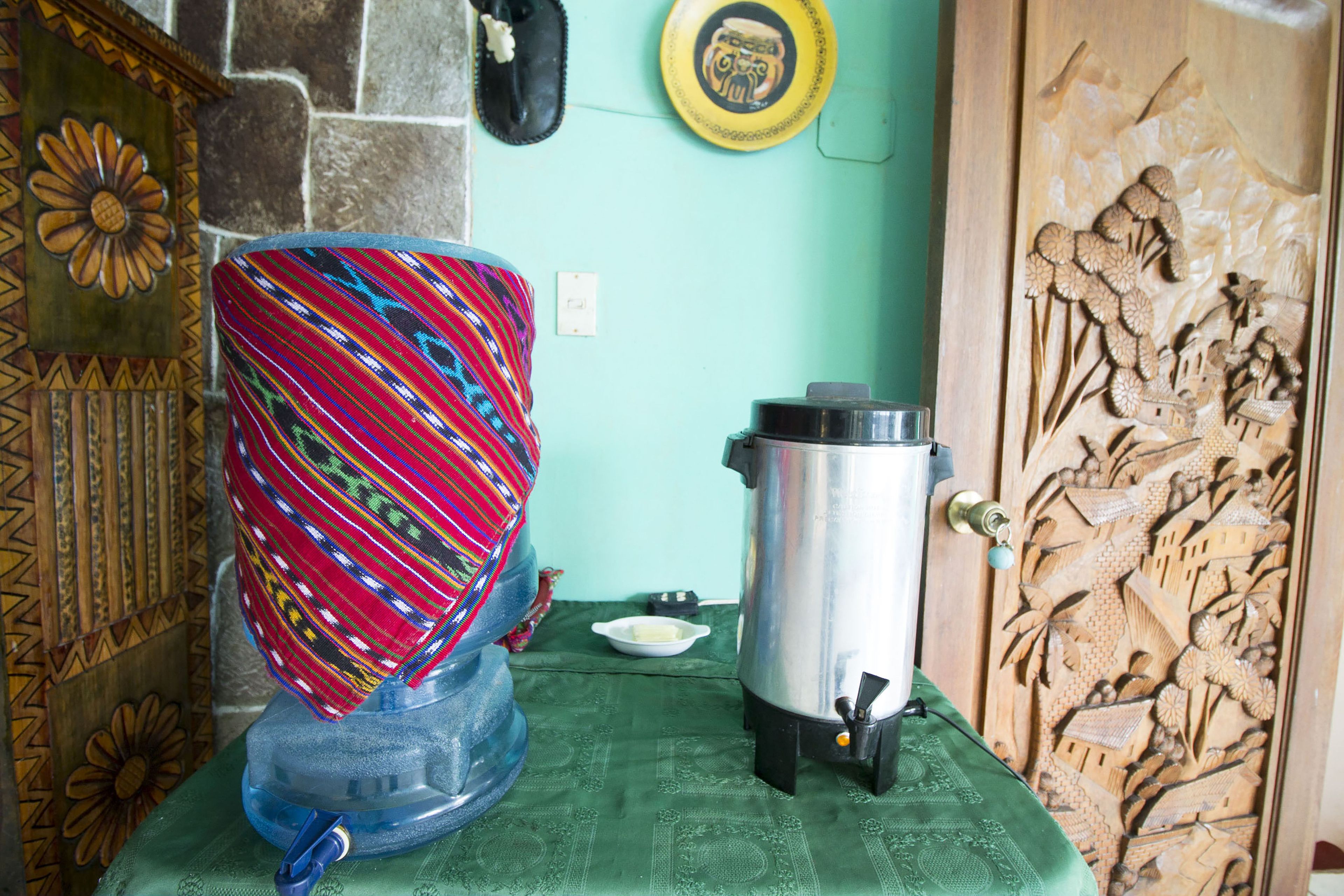 breakfast, lunch, dinner served; garden views