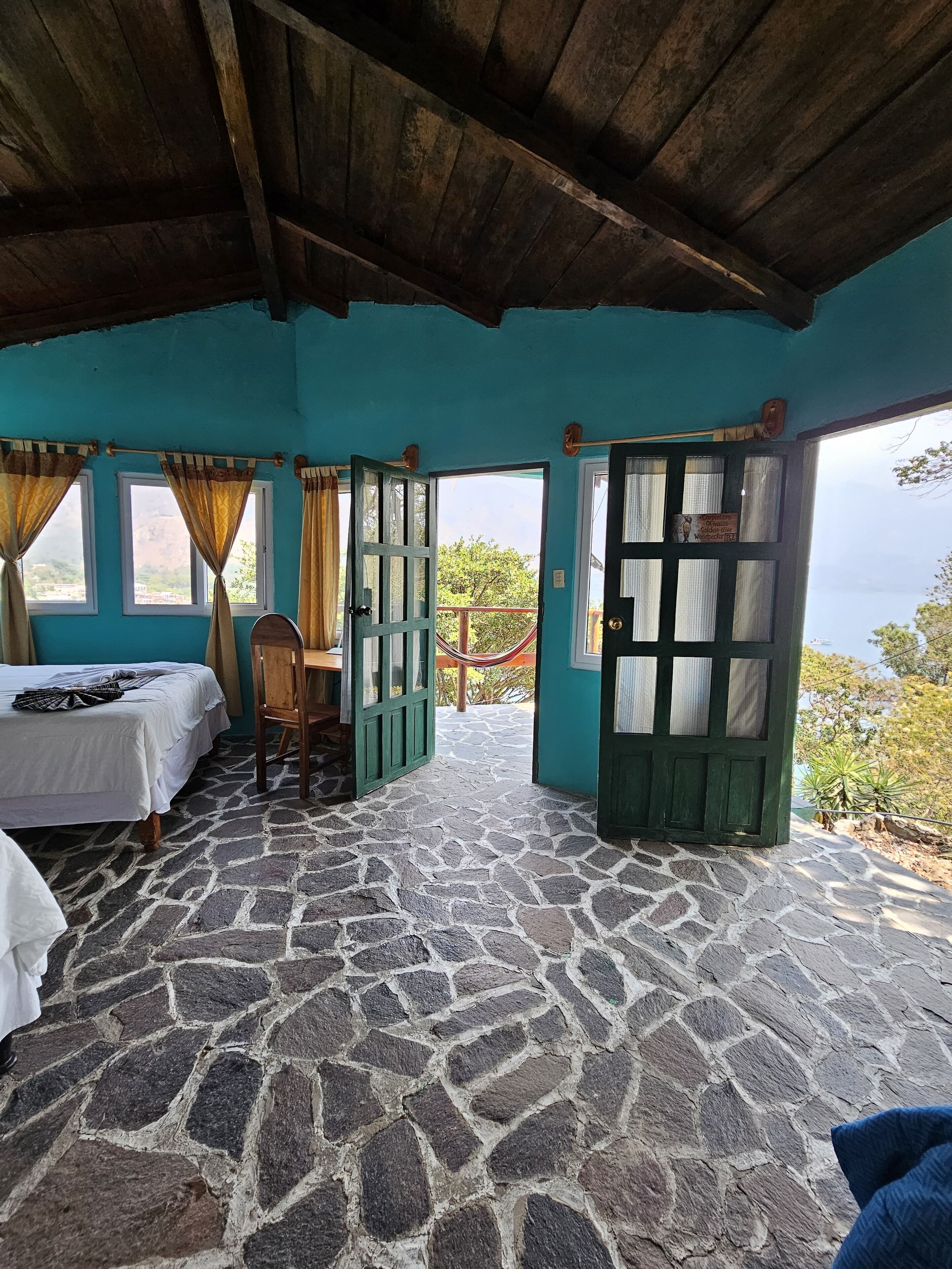 quadruple room | 1 bedroom, individually decorated, desk