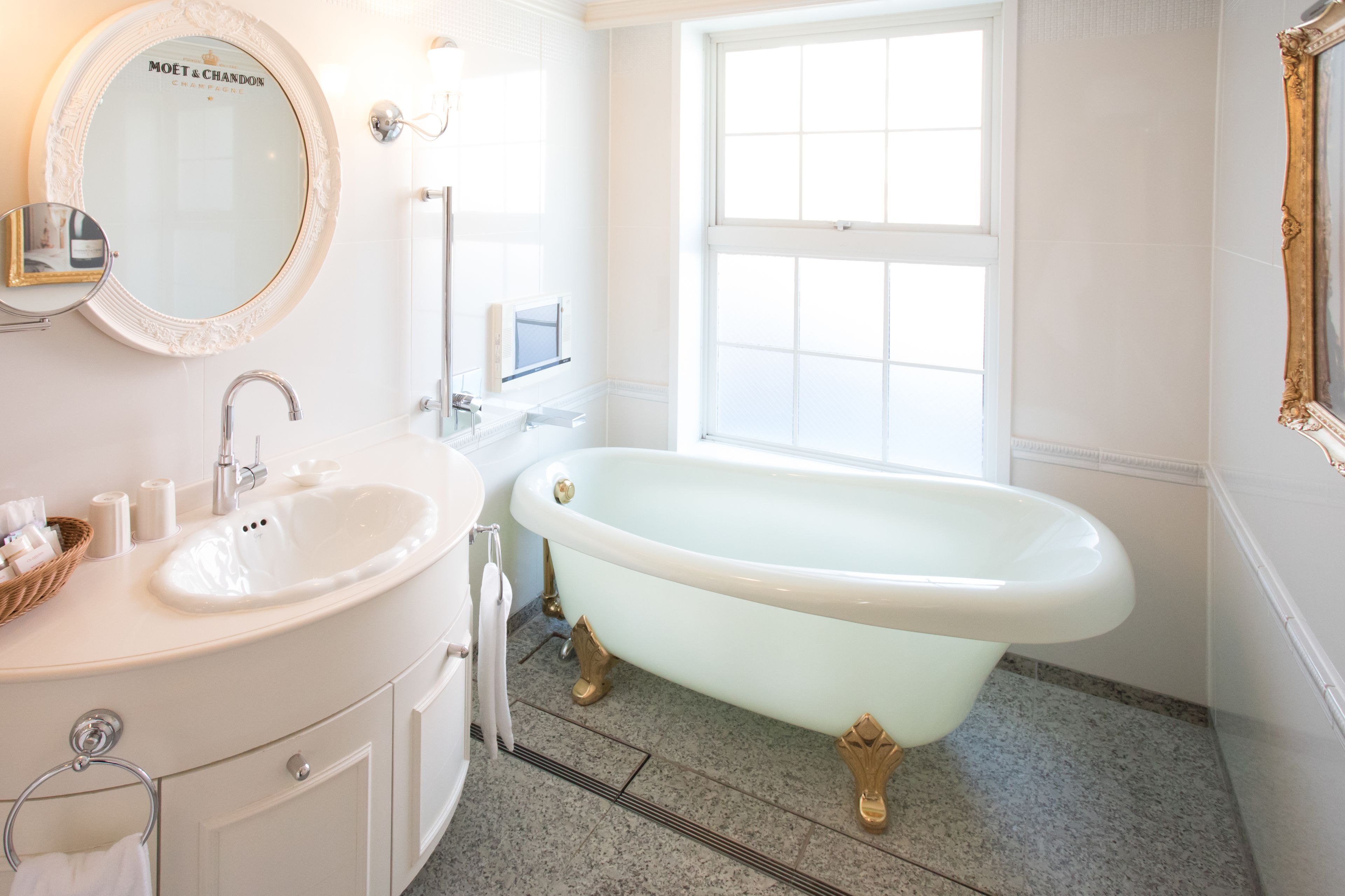 combined shower/bathtub, free toiletries, hair dryer, bathrobes