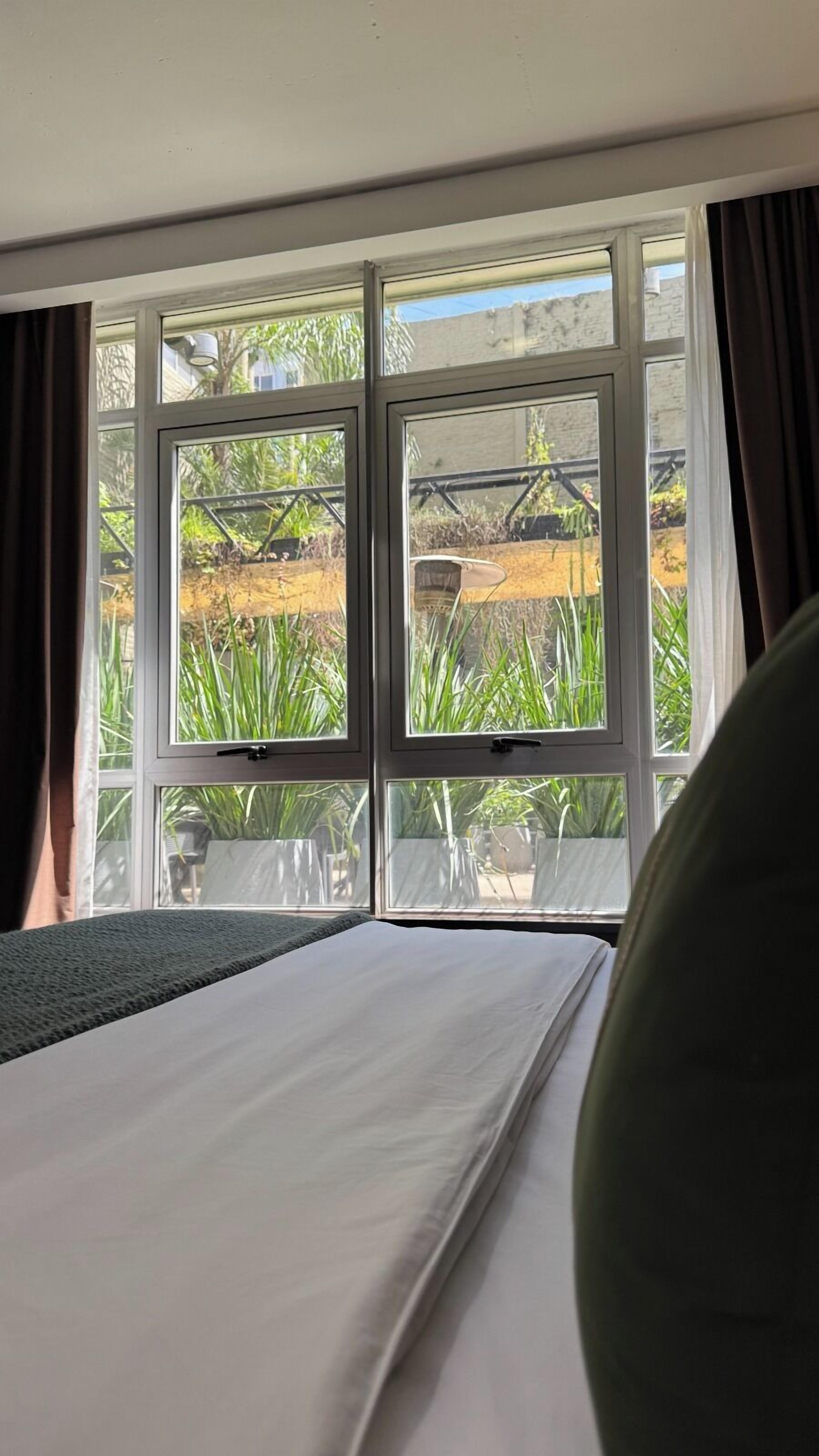 Foto - Lennox Buenos Aires