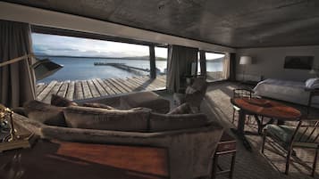 Free minibar, in-room safe, desk, blackout curtains