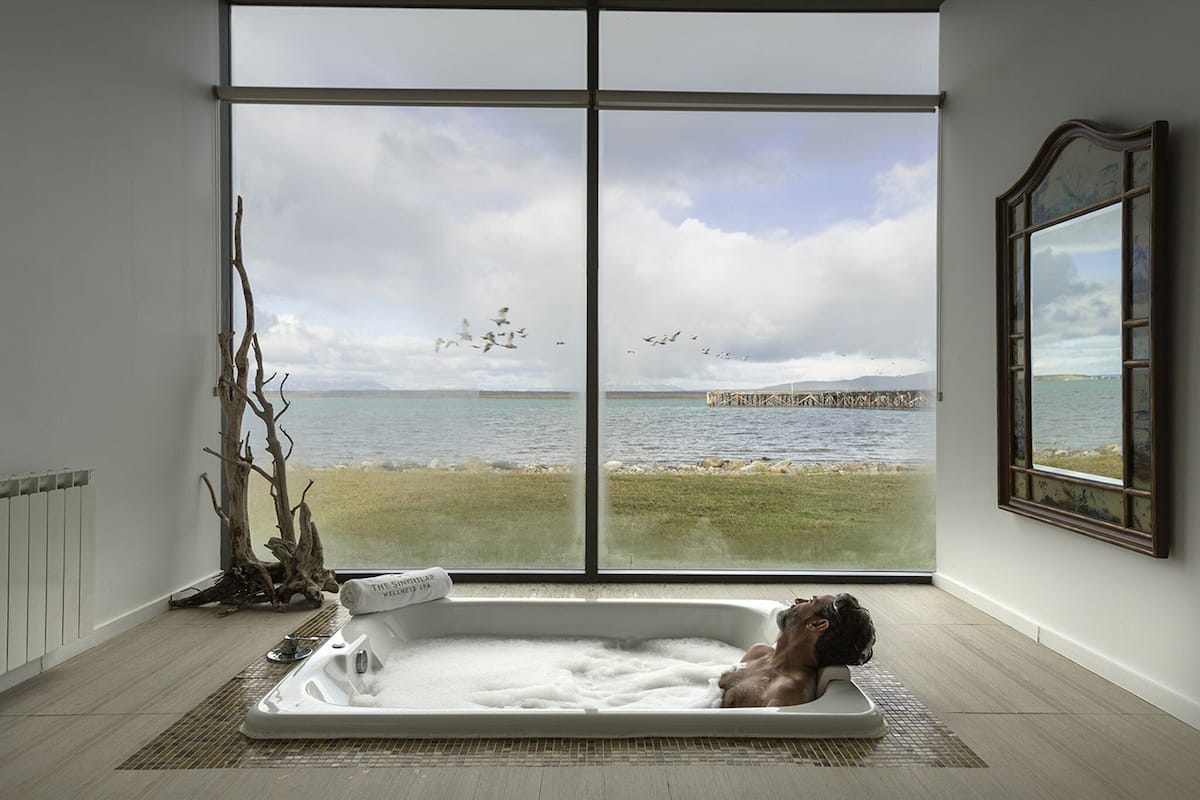 couples treatment room(s), sauna, hot tub, steam room, body treatments