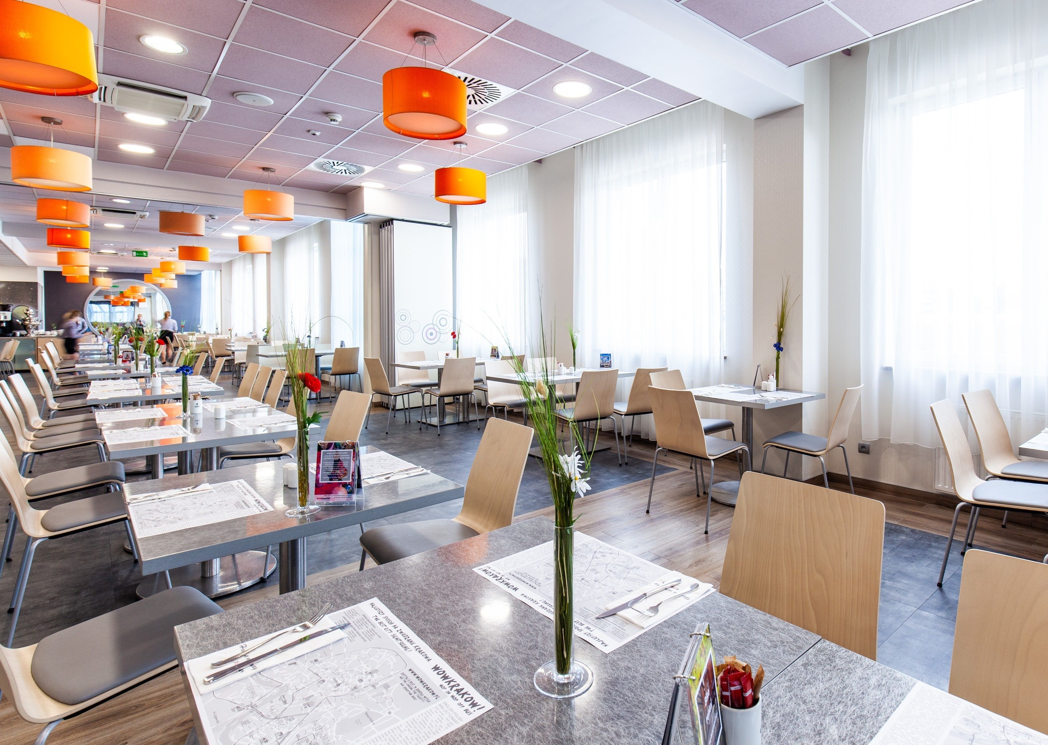 daily buffet breakfast (pln 50 per person)