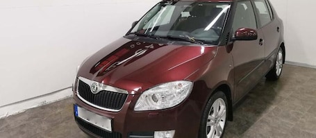 Sleep / Drive /Travel - Drivers License required for BYO Sleeping Cars for one | Internet. Egilsborg Guesthouse