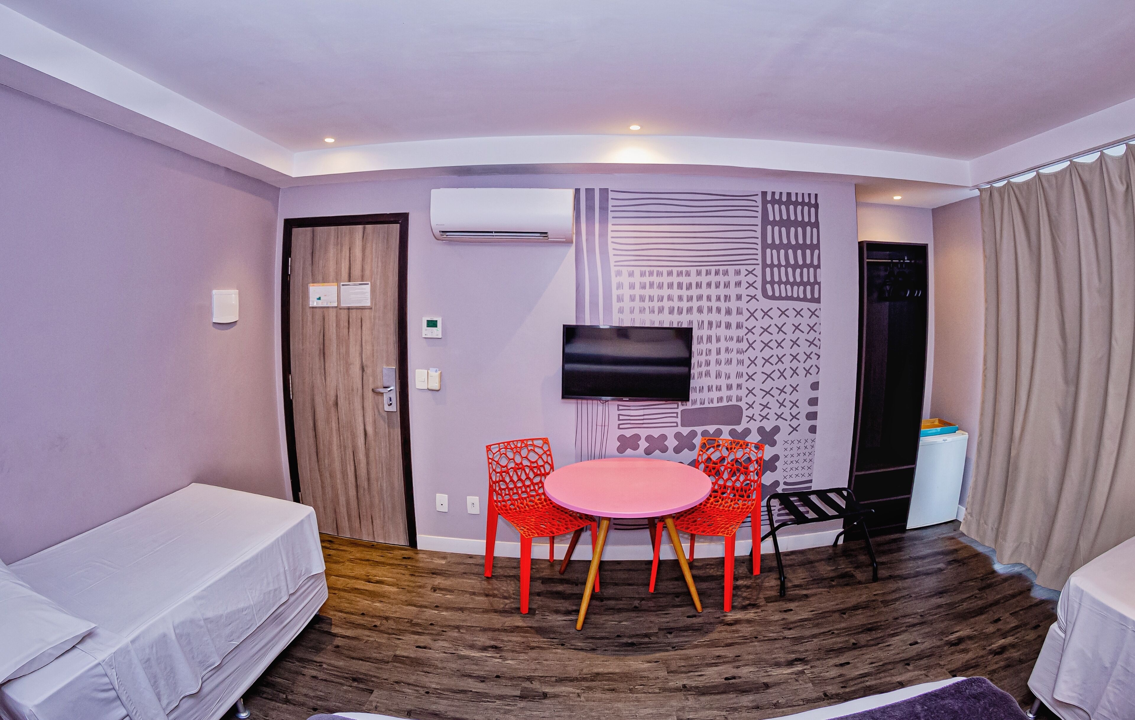 Quarto superior, vista para o oceano | Roupas de cama premium, camas com colchões pillow-top, frigobar