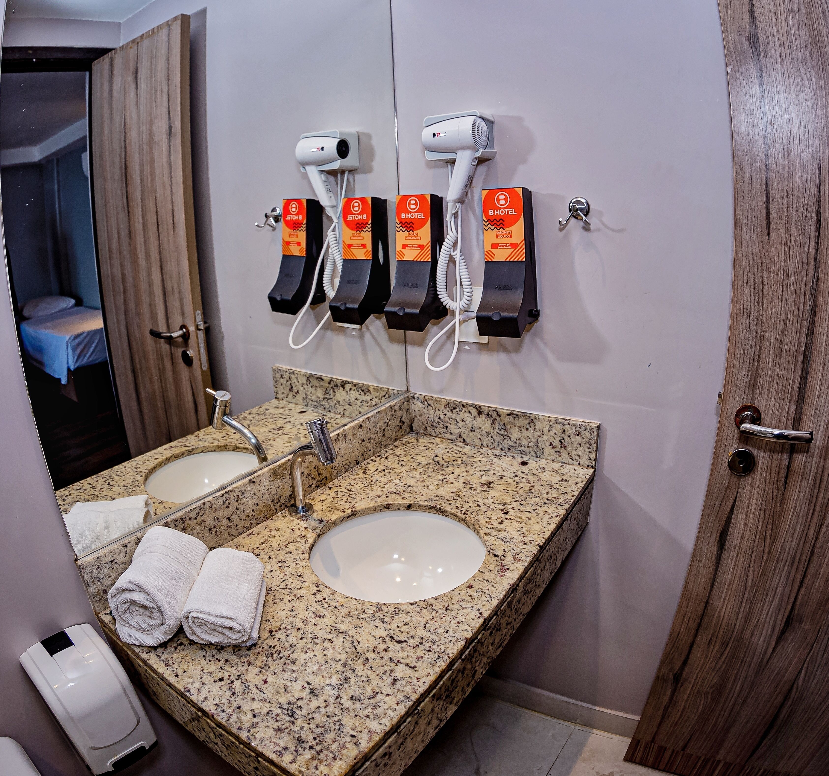 Photo - B Hotel Salvador