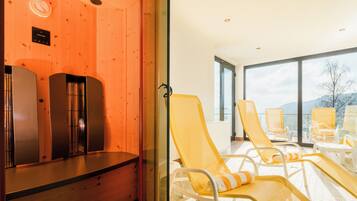 Behandelingskamers voor koppels, een sauna, lichaamsbehandelingen