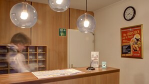 フロント