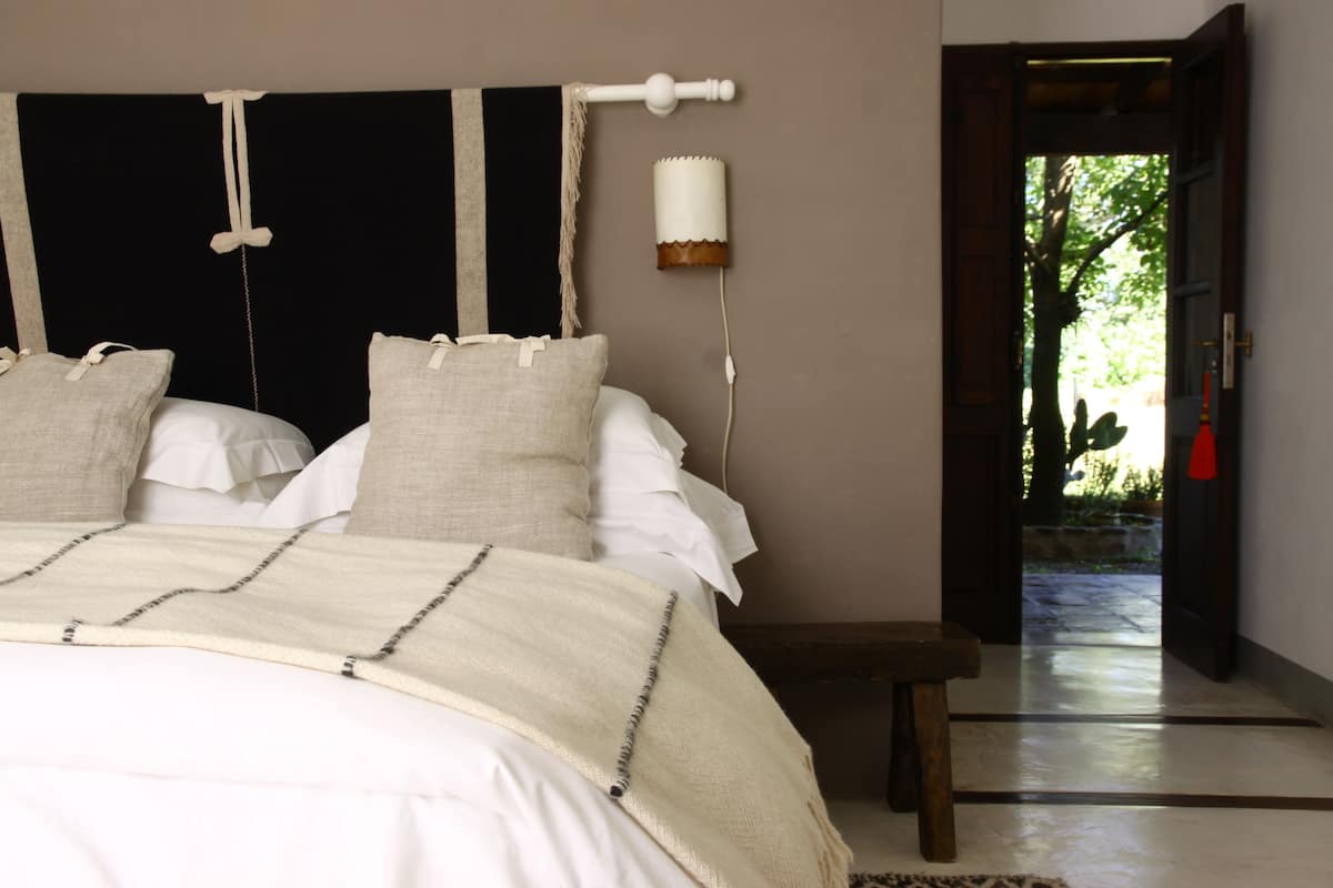 economy double room | 2 bedrooms, premium bedding, down duvets, select comfort beds