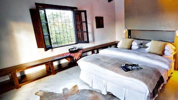 Deluxe Double Room | 2 bedrooms, premium bedding, down comforters, Select Comfort beds