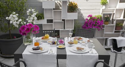 Palazzo Brunaccini Boutique Hotel