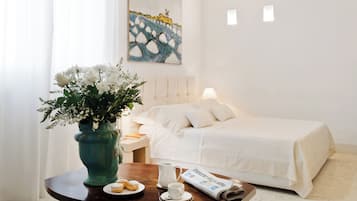 Suíte superluxo | Lençóis italianos Frette, roupas de cama premium, edredons de pluma