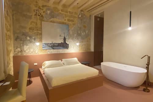 Suite a Corte | Sábanas italianas Frette, ropa de cama de alta calidad y edredón
