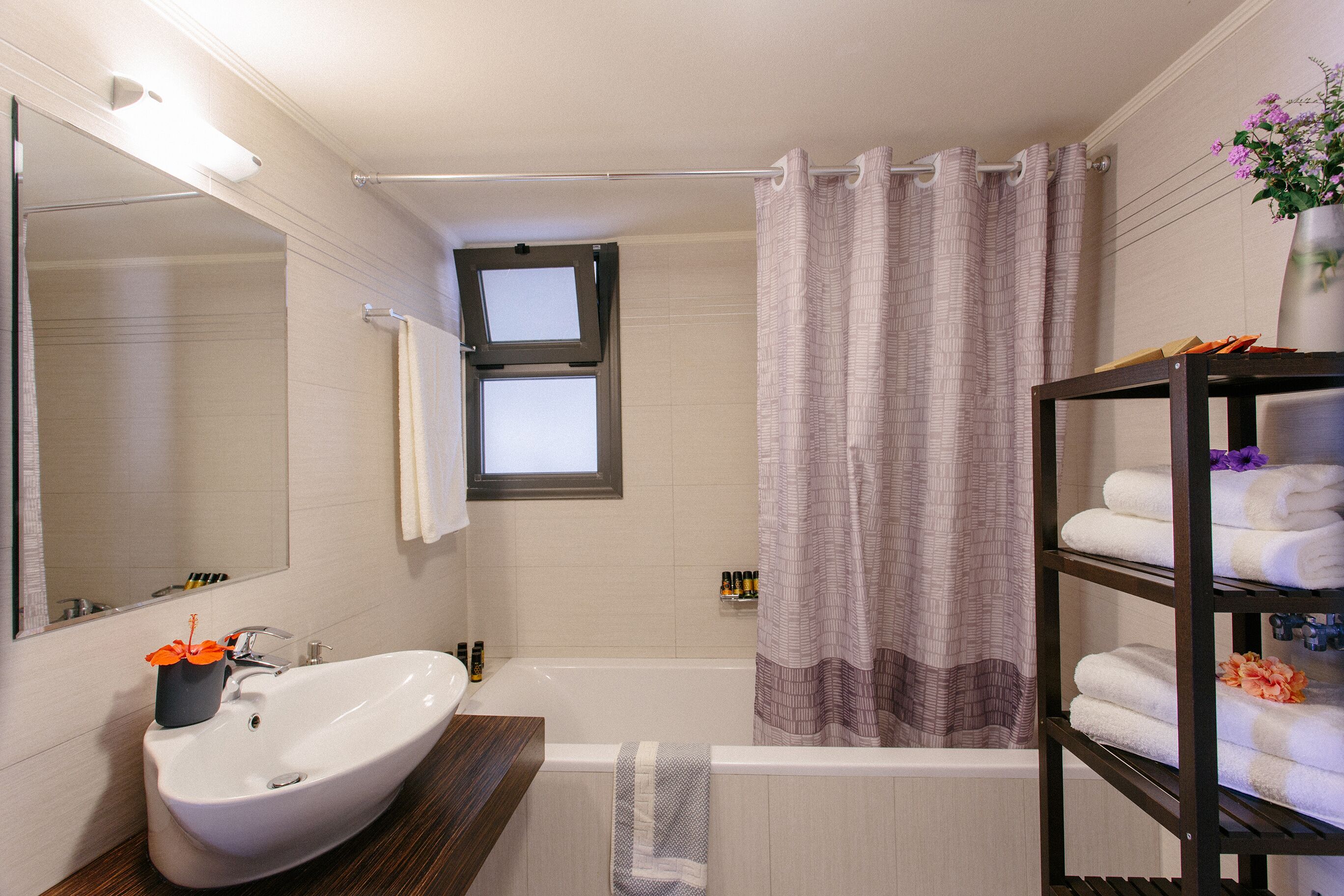 deluxe apartment, private pool (dimitra) | bathroom | combined shower/bathtub, hair dryer, towels, soap